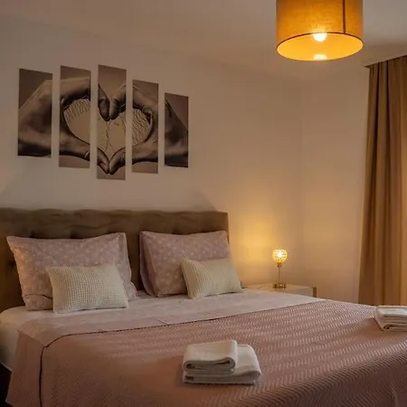 Sunny Valley فيلة Donji Vinjani