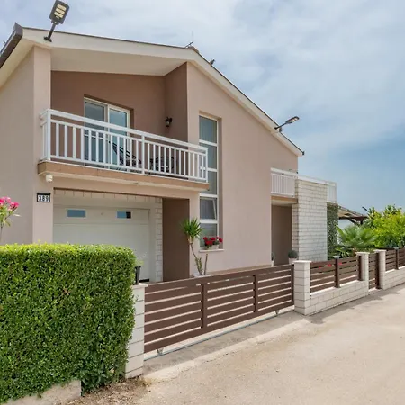 Sunny Valley * Donji Vinjani