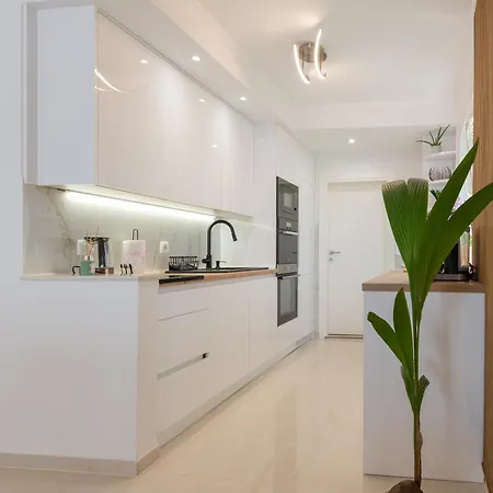 فيلة Sunny Valley Donji Vinjani